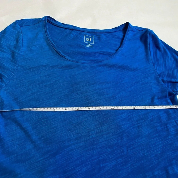 GAP Women's Short Sleeve Relaxed Fit Bright Blue Fashion Tee Size XS NWT - Picture 5 of 7